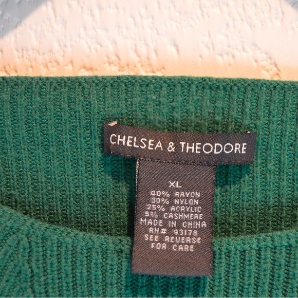 Chelsea & Theodore Kelly Green Boatneck Boxy Fit Ribbed Knit Sweater, Size XL - Picture 2 of 6